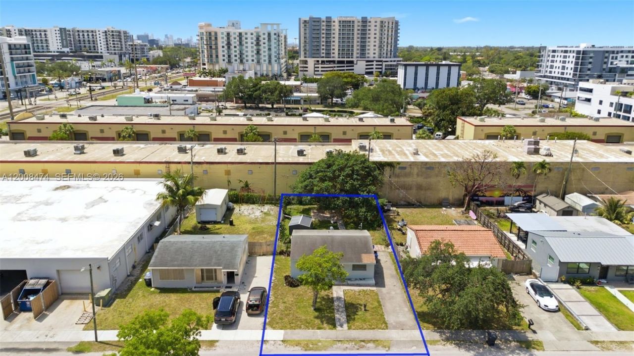 2124 Taylor St , Hollywood, FL 33020 Photo