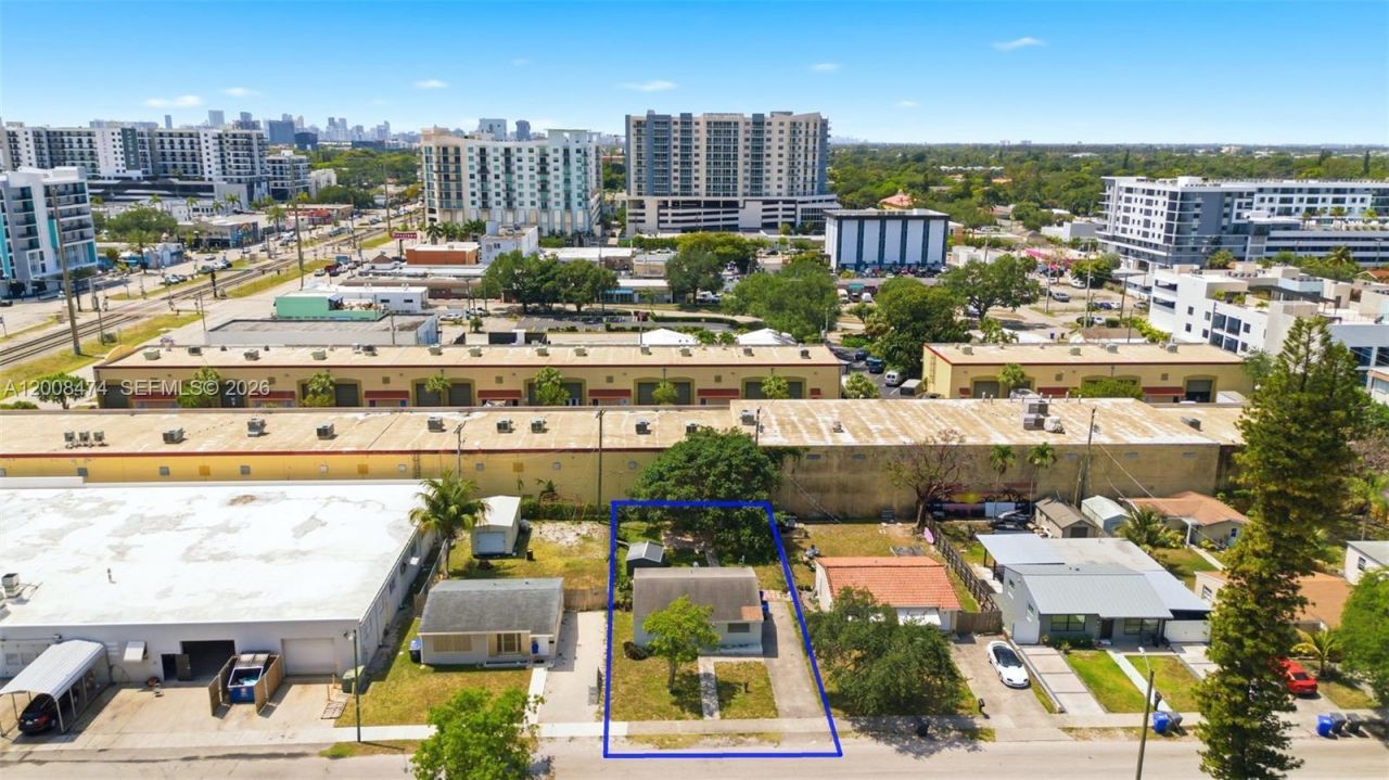 2124 Taylor St , Hollywood, FL 33020 Photo