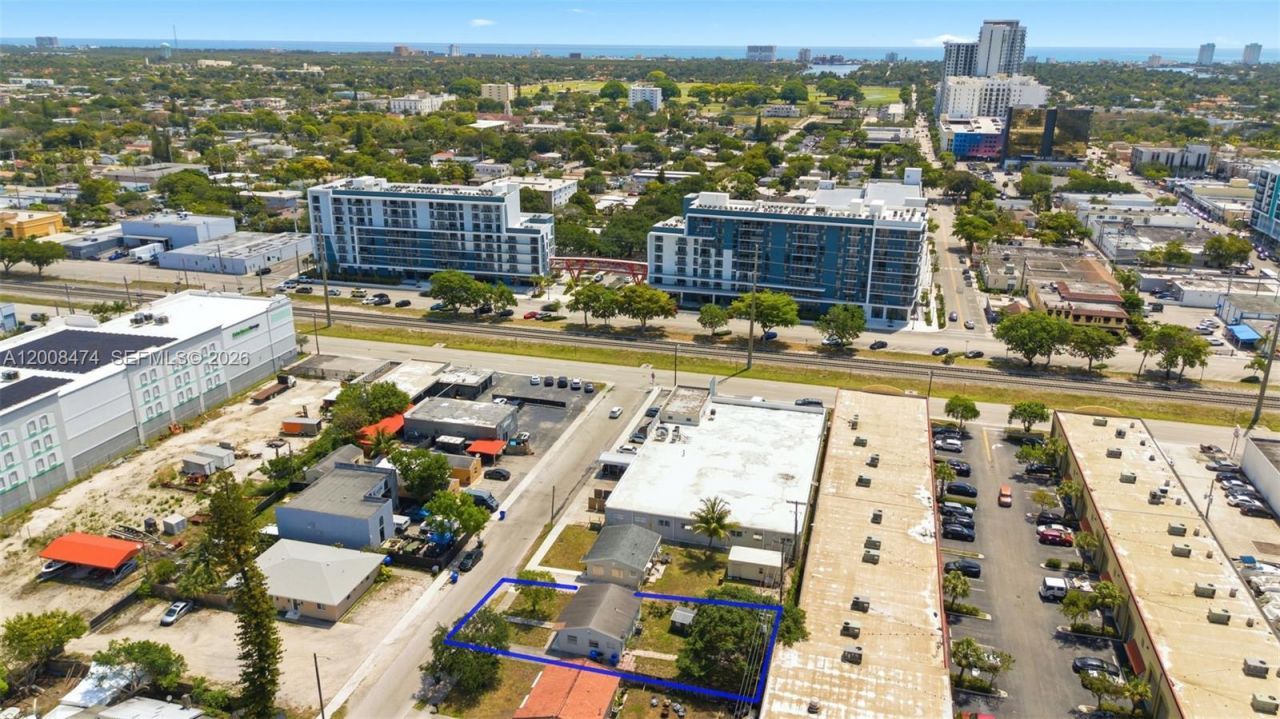 2124 Taylor St , Hollywood, FL 33020 Photo