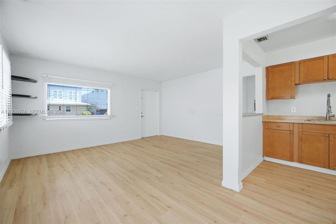 2124 Taylor St , Hollywood, FL 33020 Photo