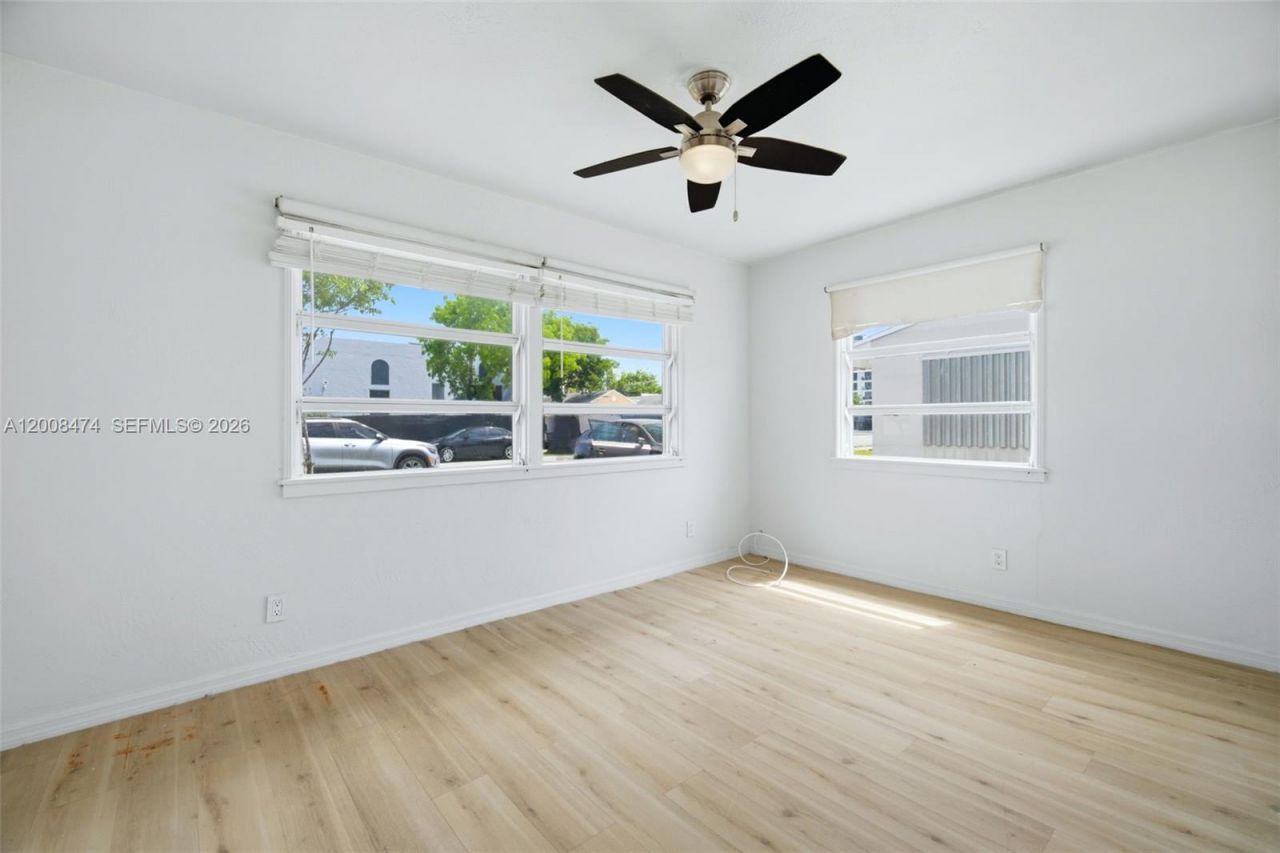 2124 Taylor St , Hollywood, FL 33020 Photo