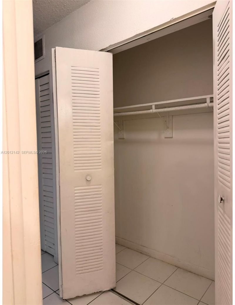 291 NW 177th St, Unit C-208, Miami Gardens, FL 33169 Photo