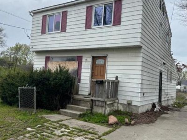 524 Crawford Street, Flint, MI 48507
