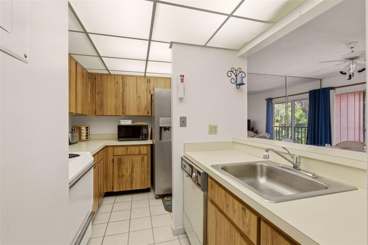 180 Magnolia Woods Court, Unit 15B, Deltona, FL 32725 Photo