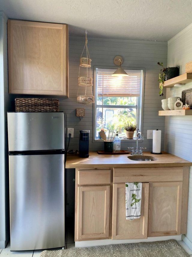 328 Hawthorne Drive, Lake Park, FL 33403 Photo