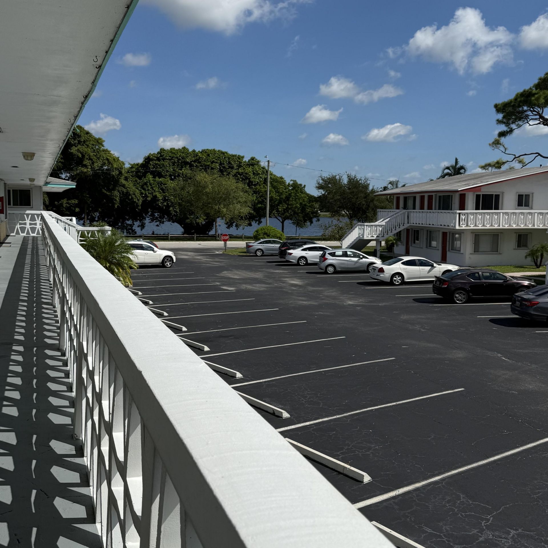 2102 Lake Osborne Drive, Unit 20, Lake Worth Beach, FL 33461 Photo