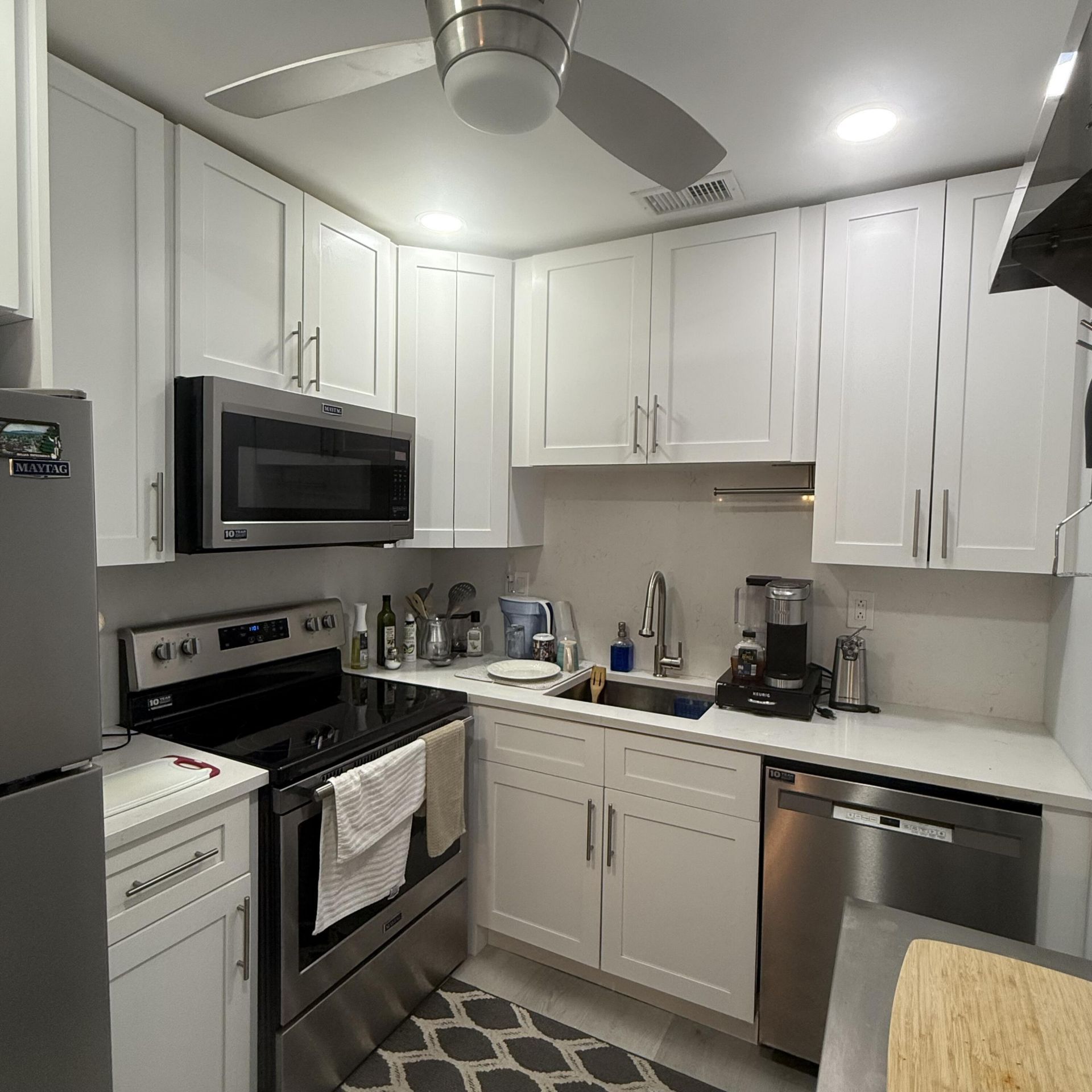 2102 Lake Osborne Drive, Unit 20, Lake Worth Beach, FL 33461 Photo