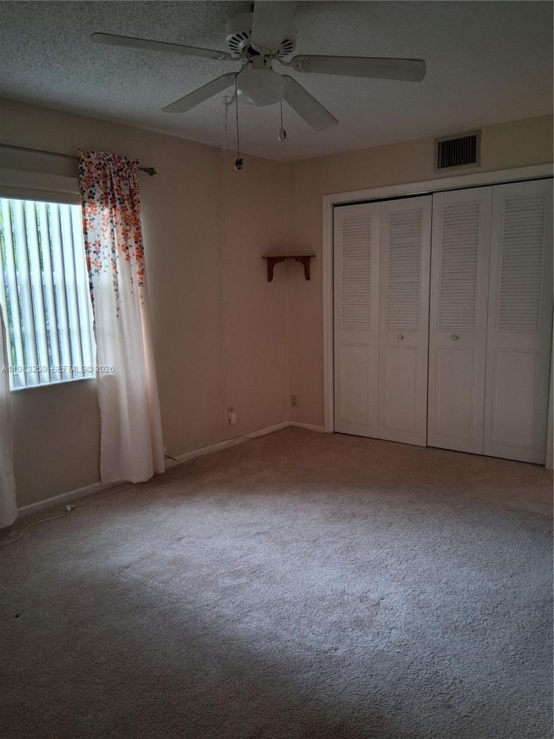 7556 Stirling Rd , Unit 123, Davie, FL 33024 Photo