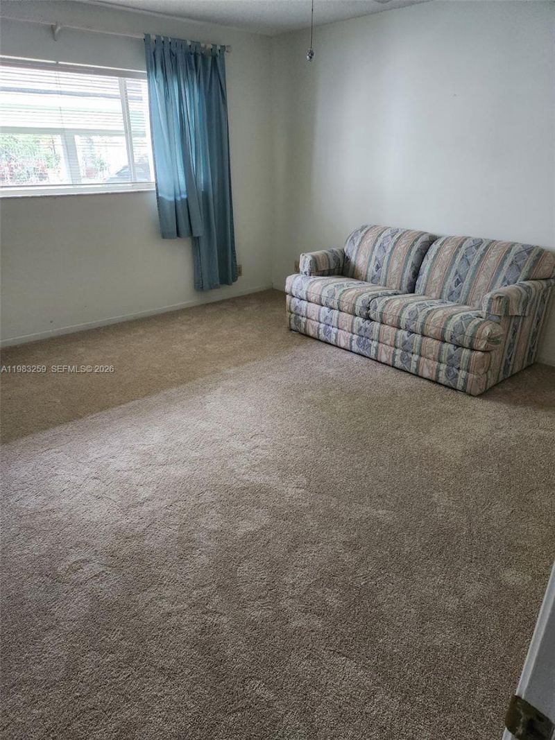 7556 Stirling Rd, Unit 123, Davie, FL 33024 Photo