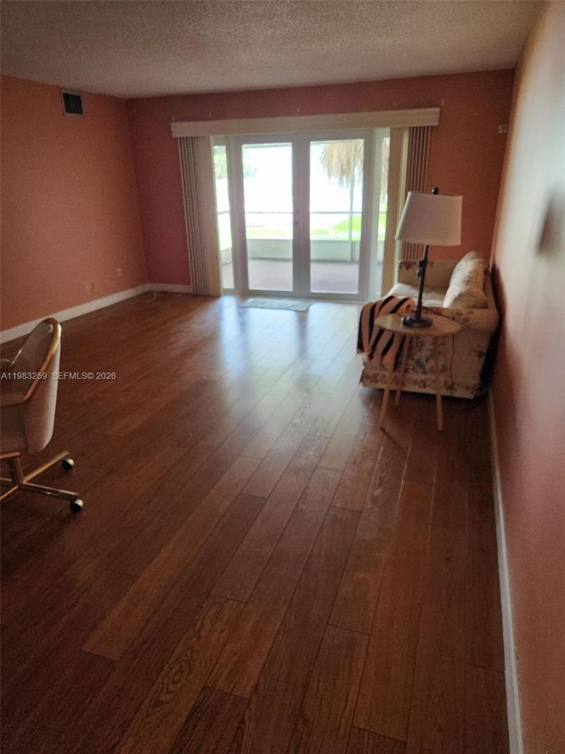 7556 Stirling Rd, Unit 123, Davie, FL 33024 Photo