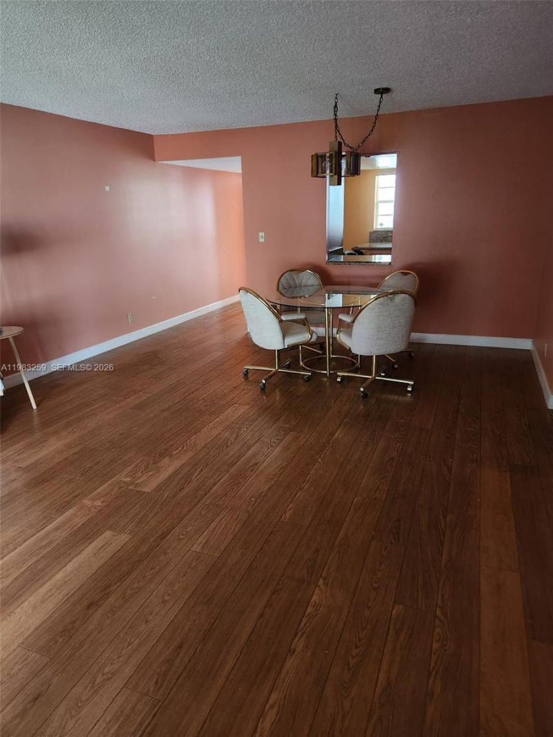 7556 Stirling Rd, Unit 123, Davie, FL 33024 Photo