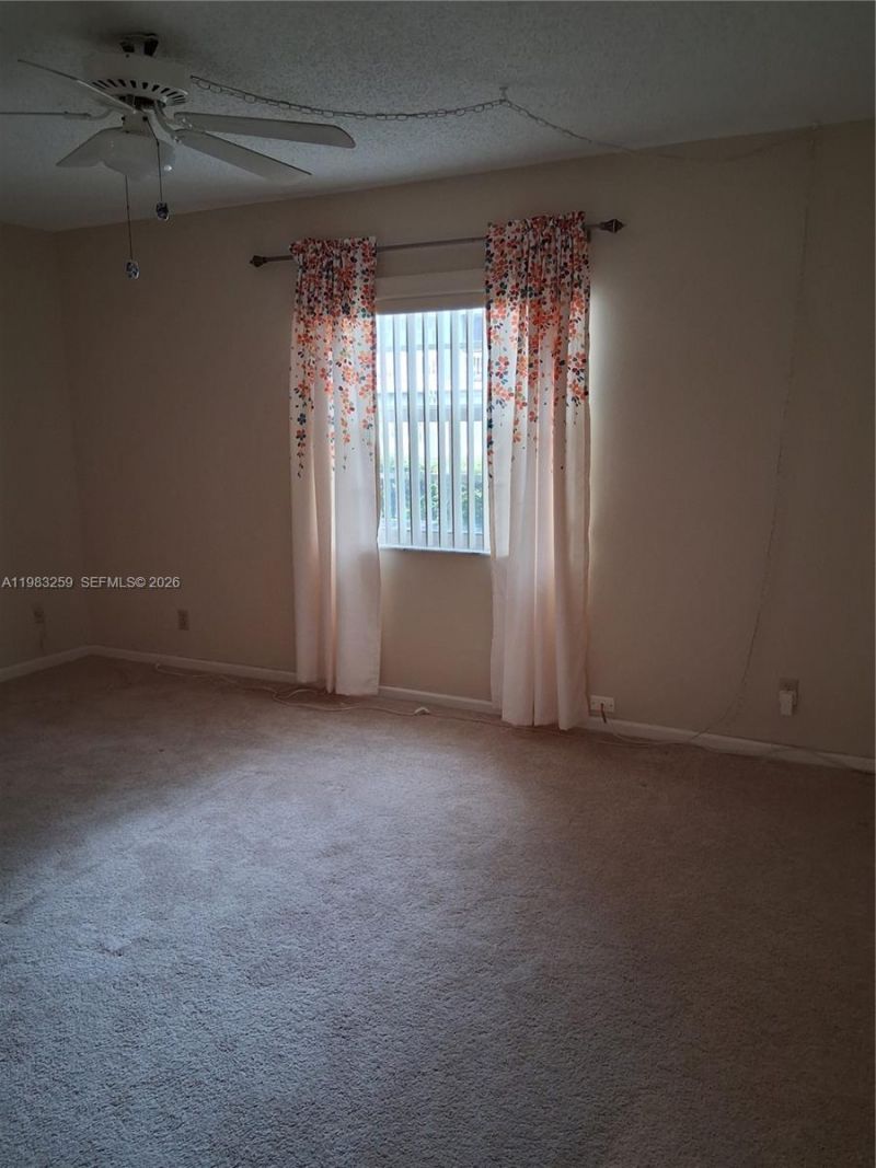 7556 Stirling Rd , Unit 123, Davie, FL 33024 Photo