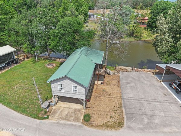 365 Pevahouse Camp Circle , Decaturville, TN 38329