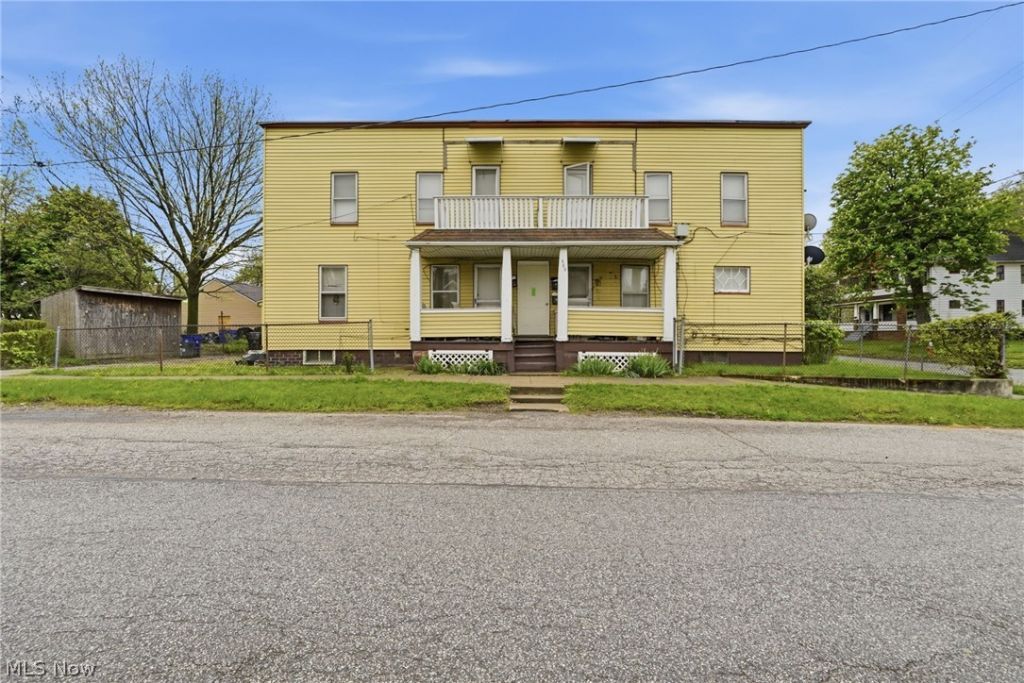 689 Midland Avenue, Cleveland, OH 44110 Main Photo