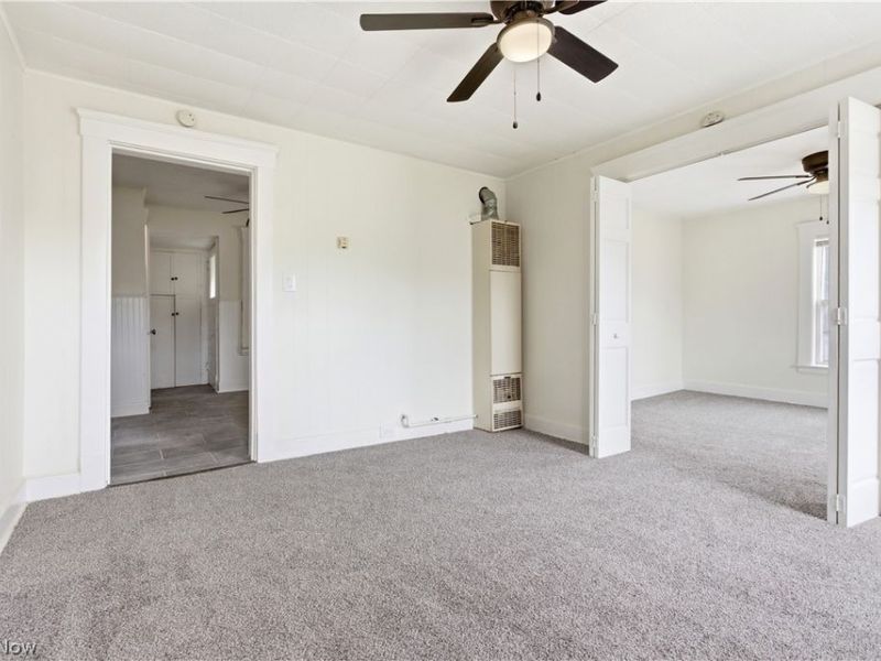 689 Midland Avenue, Cleveland, OH 44110 Photo 24