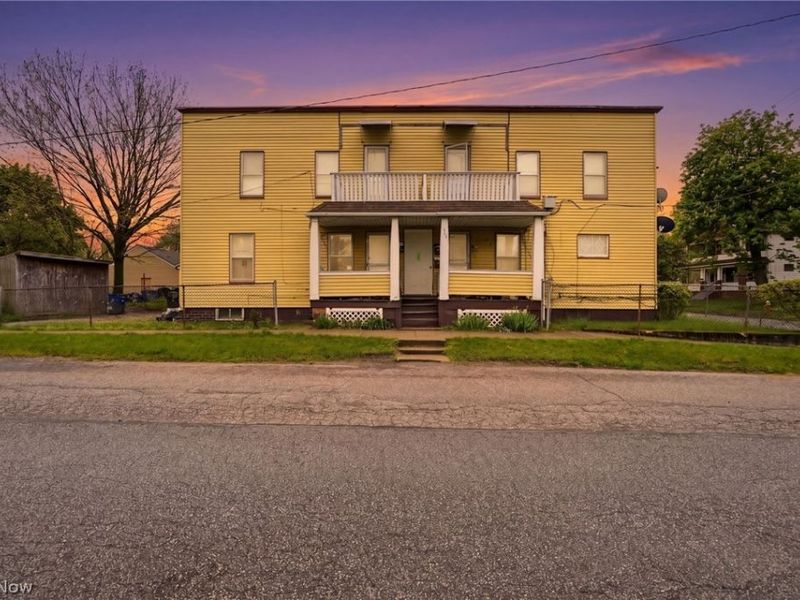 689 Midland Avenue, Cleveland, OH 44110 Photo 3