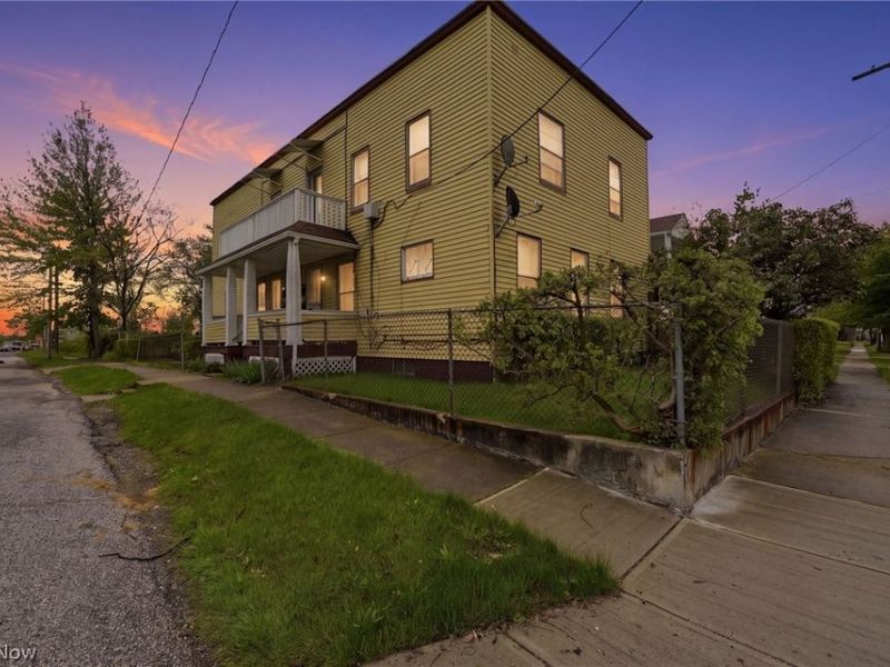689 Midland Avenue, Cleveland, OH 44110 Photo 37