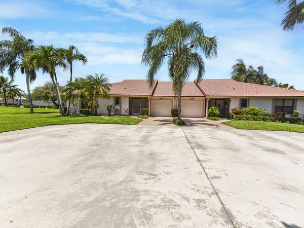 13257 Touchstone Place, Palm Beach Gardens, FL 33418