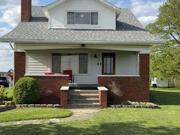 4136 Latcha Road, Millbury, OH 43447