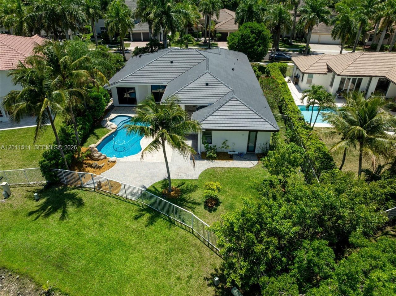 812 Regal Cove Rd , Weston, FL 33327 Photo