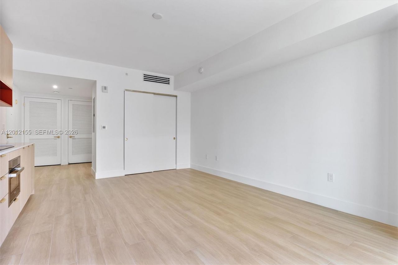 90 NE 32 St, Unit 413, Miami, FL 33127 Photo