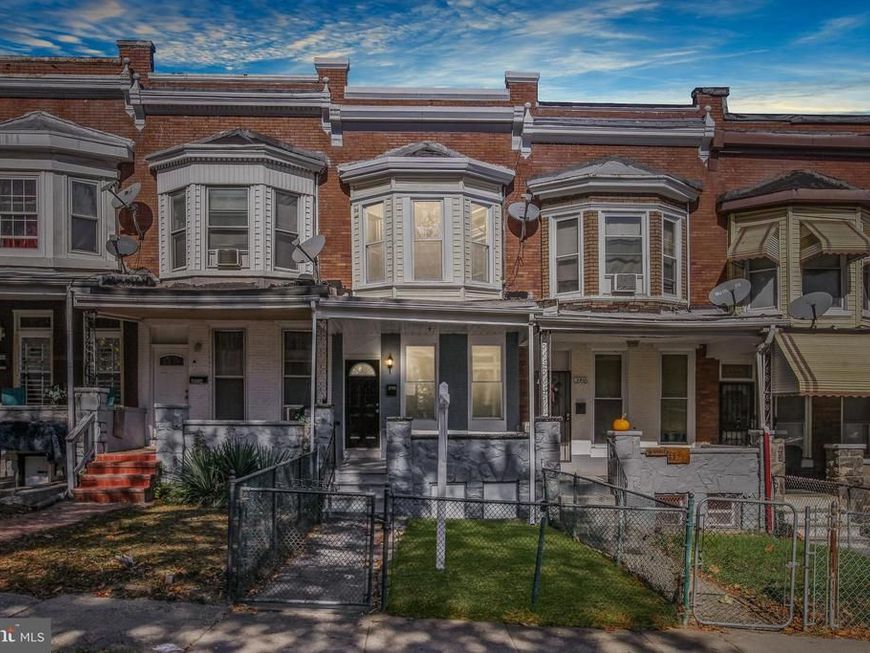 2712 W Mosher Street, Baltimore, MD 21216 Main Photo