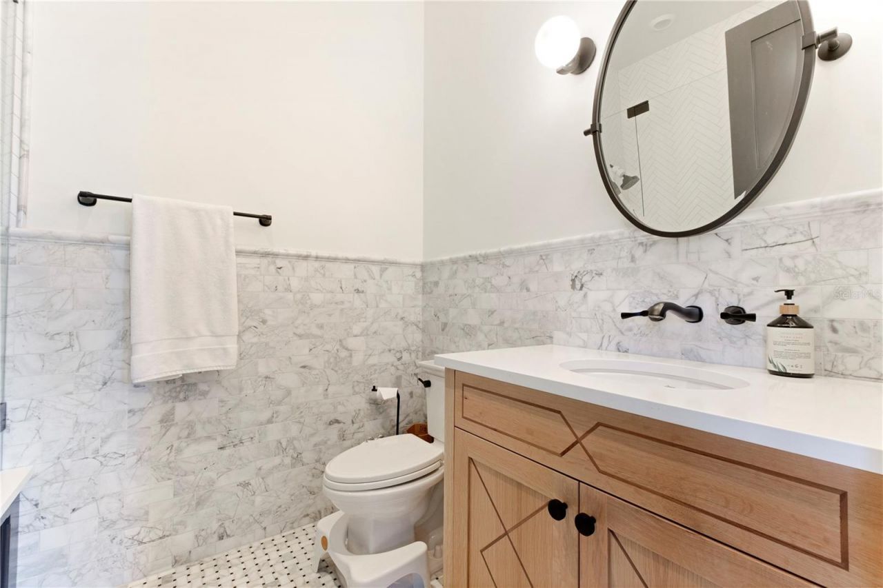 319 W Frances Avenue, Tampa, FL 33602 Photo