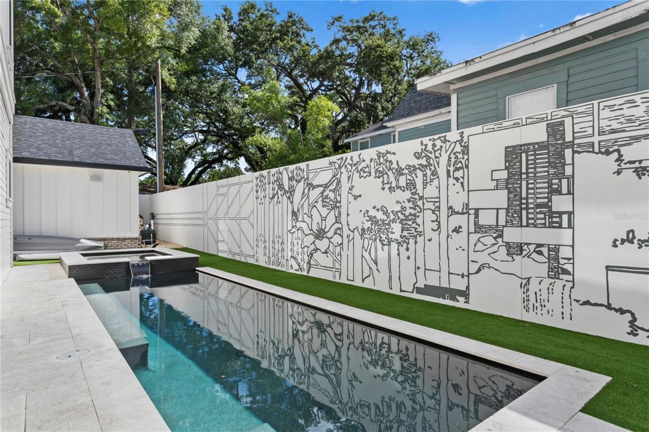 319 W Frances Avenue, Tampa, FL 33602 Photo