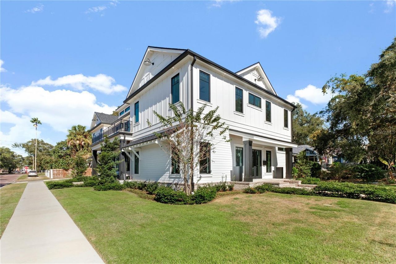 319 W Frances Avenue, Tampa, FL 33602 Photo