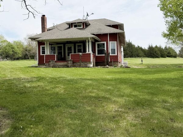 1362 Juniper Avenue, Corning, IA 50841