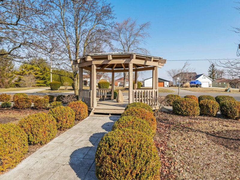 2133 Chickasaw, London, OH 43140 Photo 102