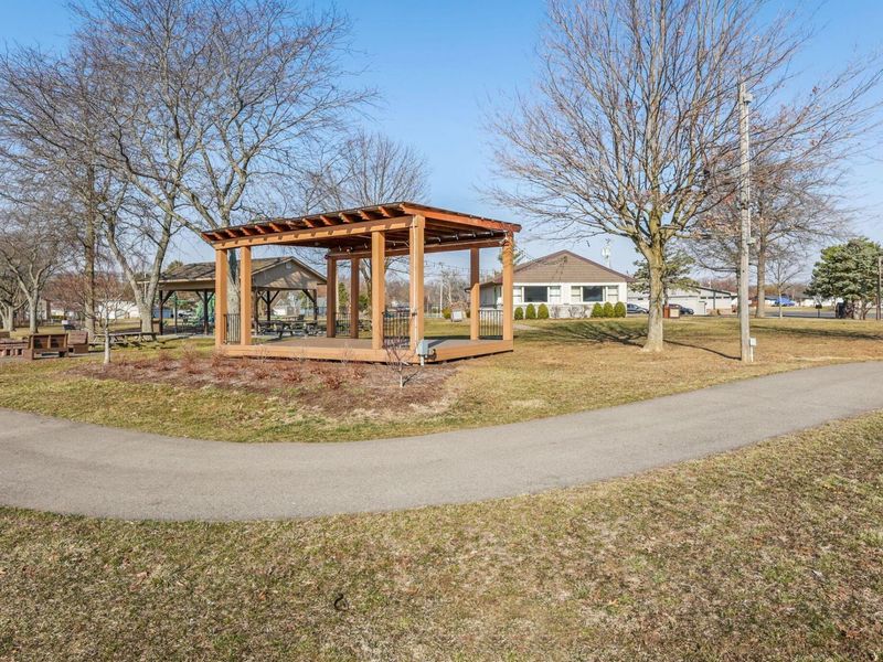 2133 Chickasaw, London, OH 43140 Photo 96