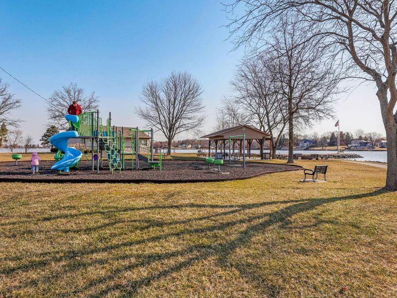 2133 Chickasaw, London, OH 43140 Photo 99