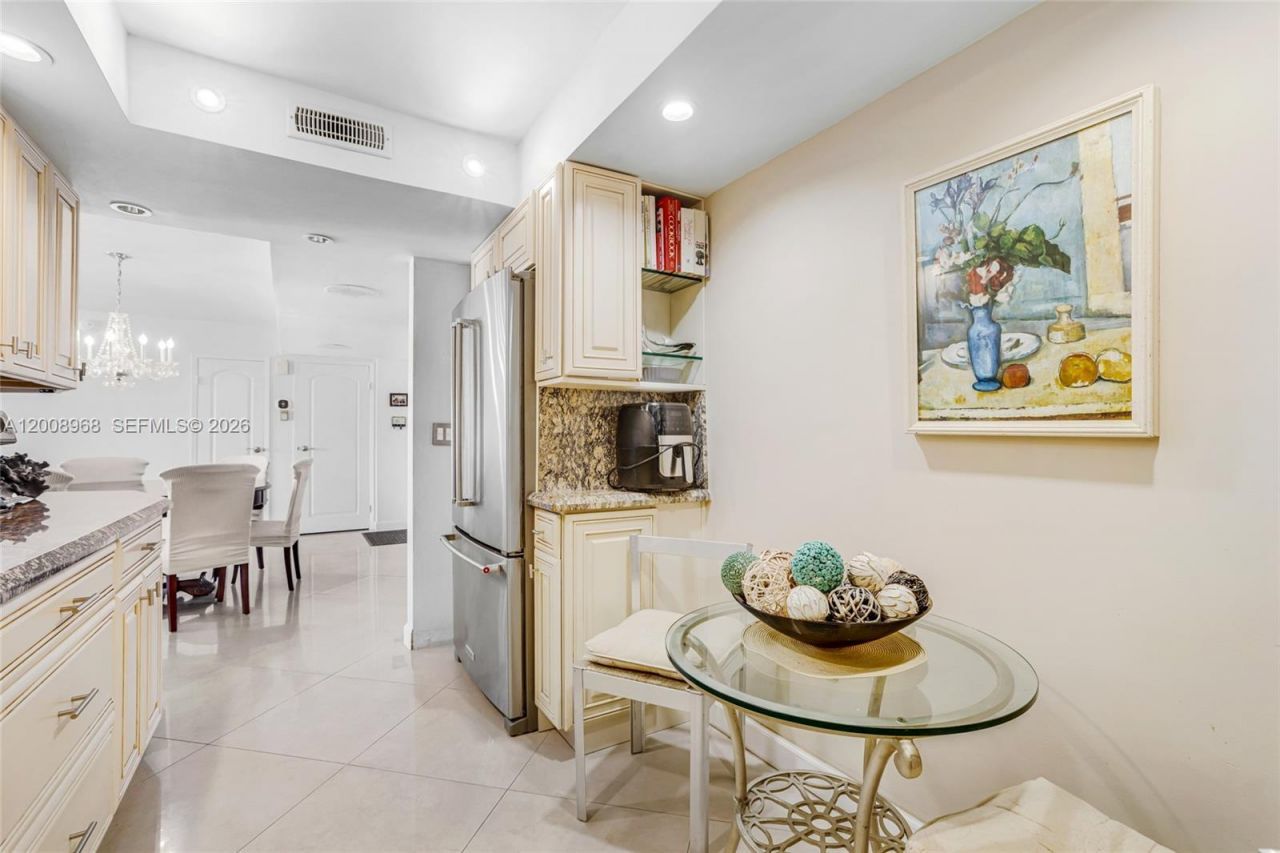 3546 S Ocean Blvd , Unit 918, South Palm Beach, FL 33480 Photo