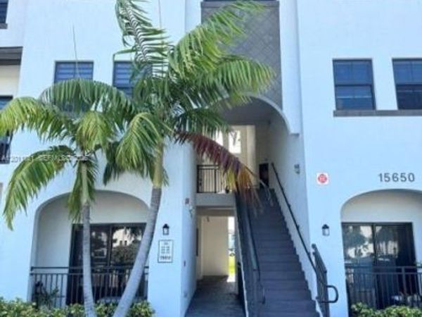 15650 SW 136th St, Unit 101, Miami, FL 33196