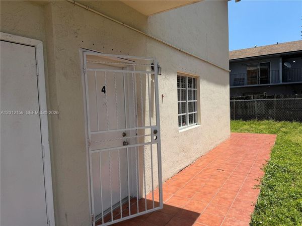 837 SE 8th Ct, Unit 4, Hialeah, FL 33010