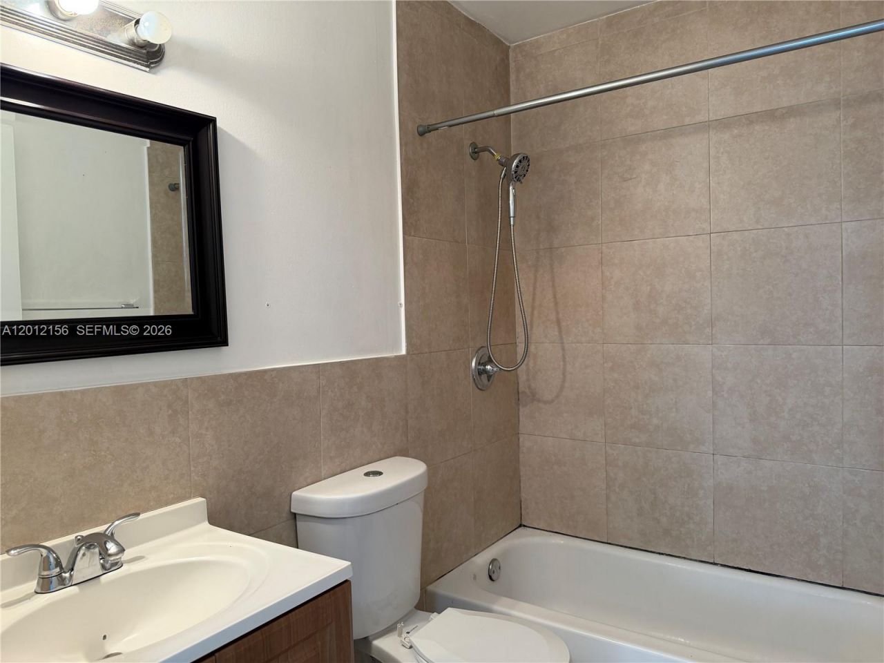 837 SE 8th Ct, Unit 4, Hialeah, FL 33010 Photo