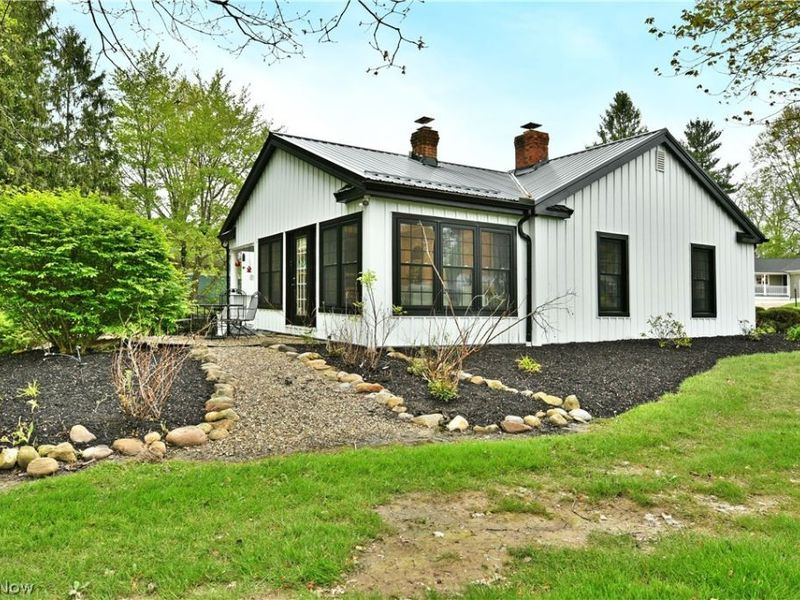 8093 S Park Drive, Garrettsville, OH 44231 Photo 48