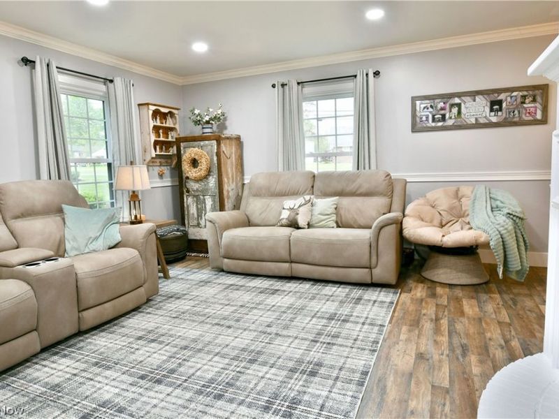8093 S Park Drive, Garrettsville, OH 44231 Photo 9
