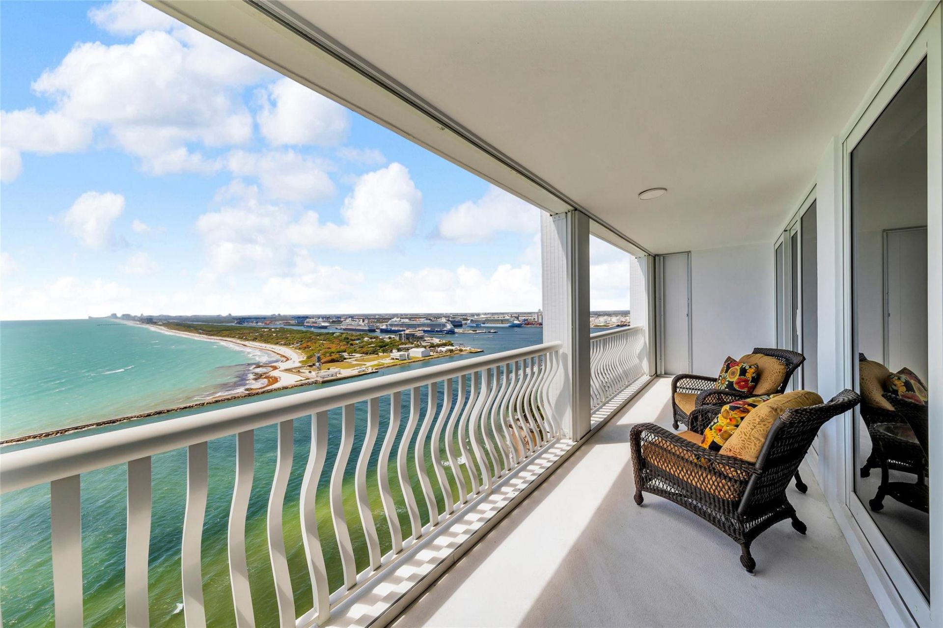 2200 S Ocean Lane, Unit 2805, Fort Lauderdale, FL 33316 Photo