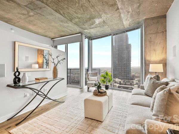 210 N Church Street, Unit 1810, Charlotte, NC 28202