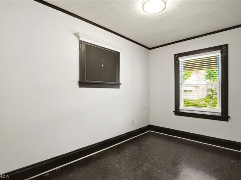 3568 E 106th Street, Cleveland, OH 44105 Photo 24