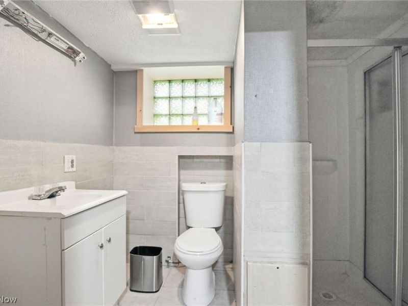 3568 E 106th Street, Cleveland, OH 44105 Photo 28