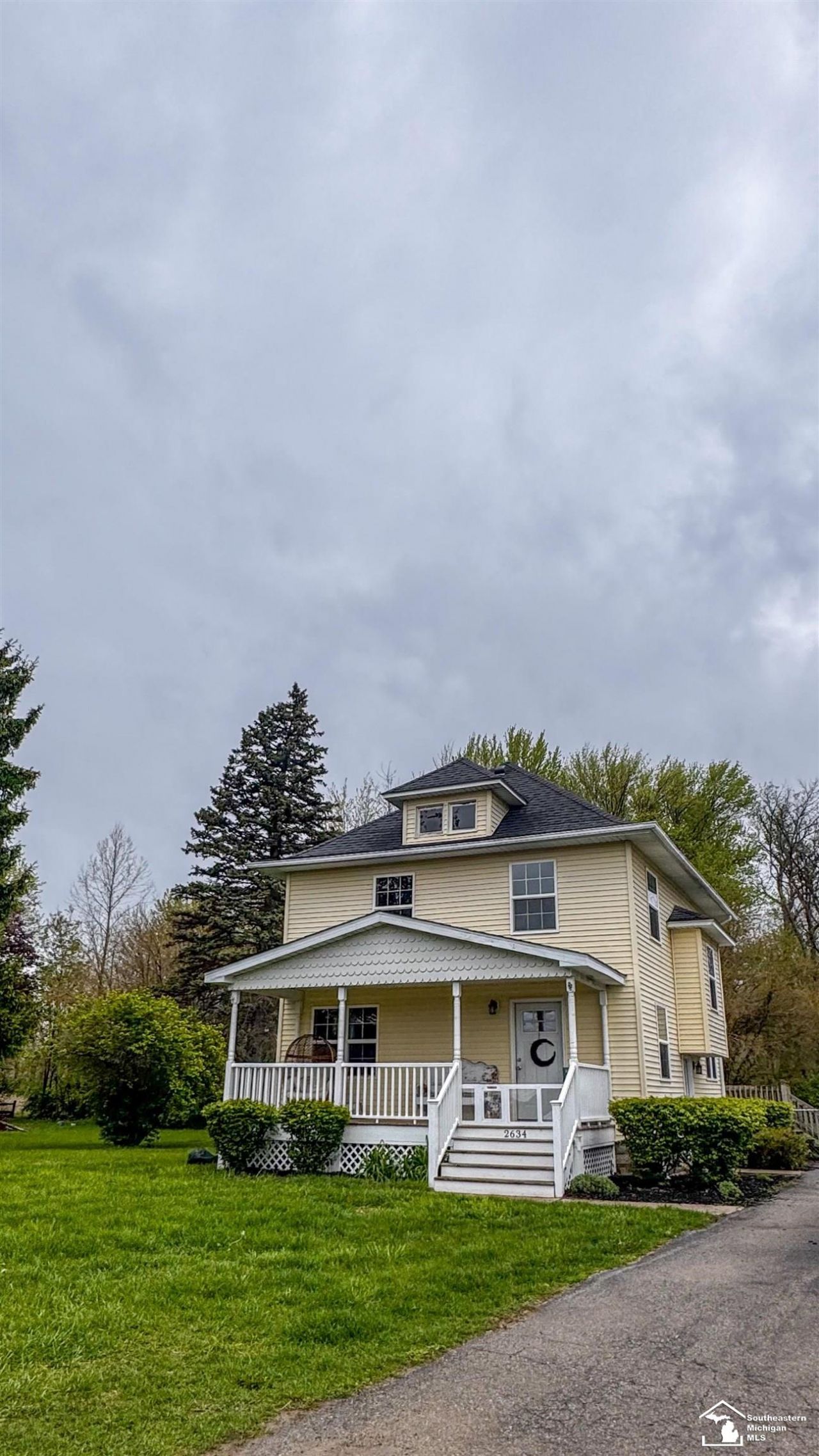 2634 Stewart Road, Monroe, MI 48162 Main Photo