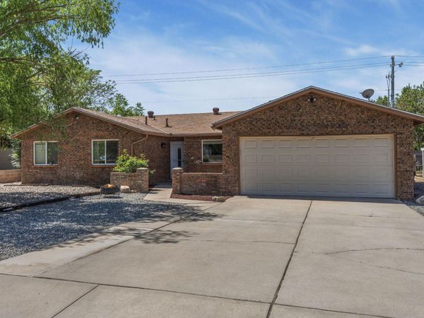6508 Martin Court NE, Albuquerque, NM 87109