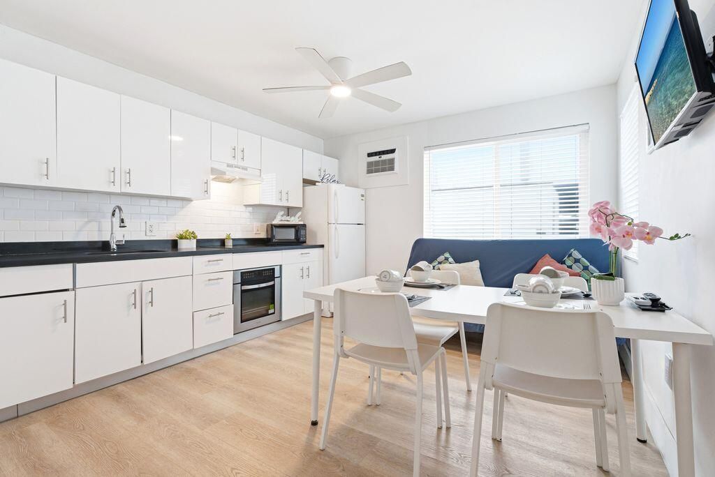 343 Van Buren Street, Unit 2, Hollywood, FL 33019 Photo