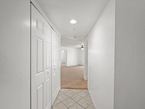 4159 N Haverhill Road, Unit 1307, West Palm Beach, FL 33417