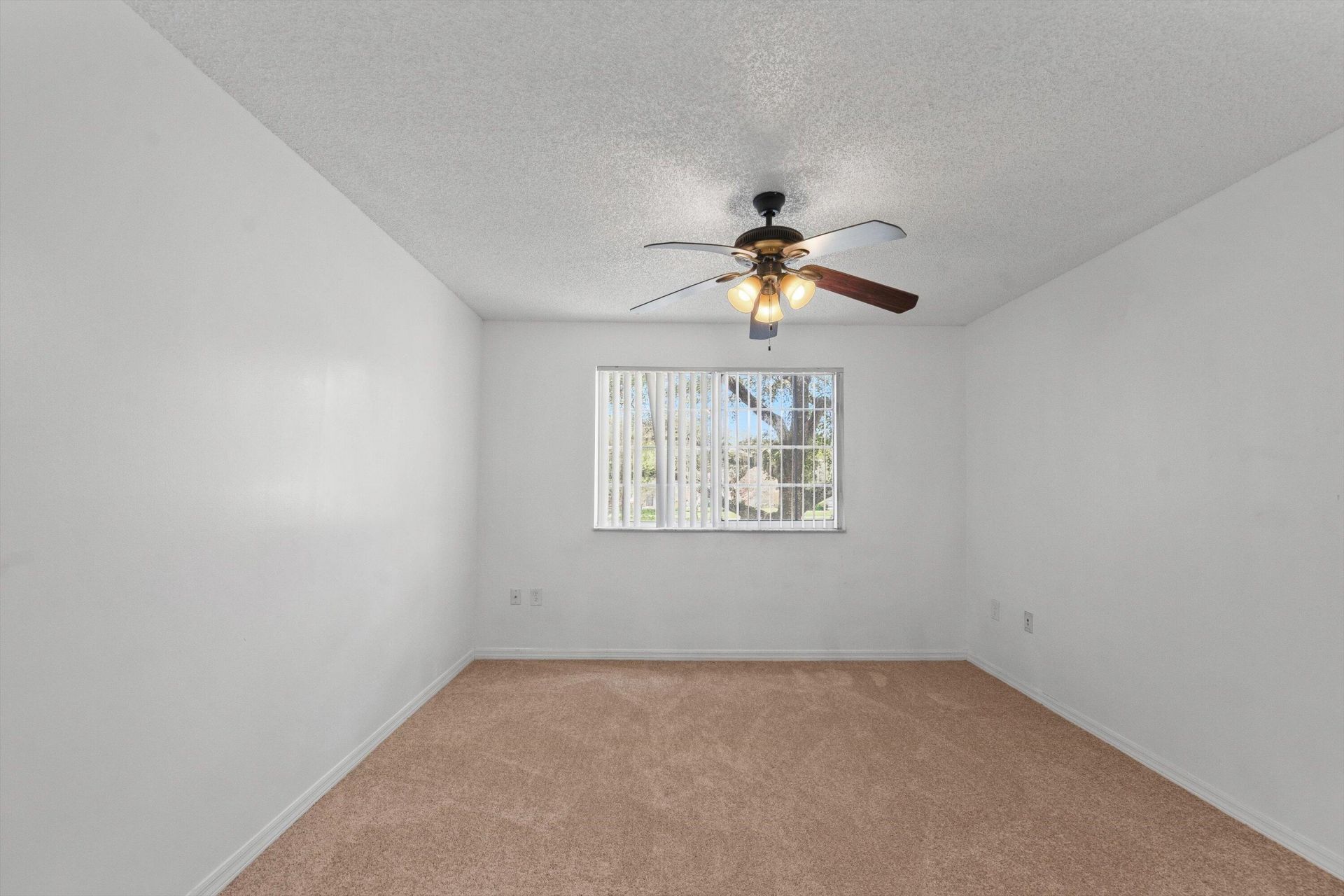 4159 N Haverhill Road, Unit 1307, West Palm Beach, FL 33417 Photo