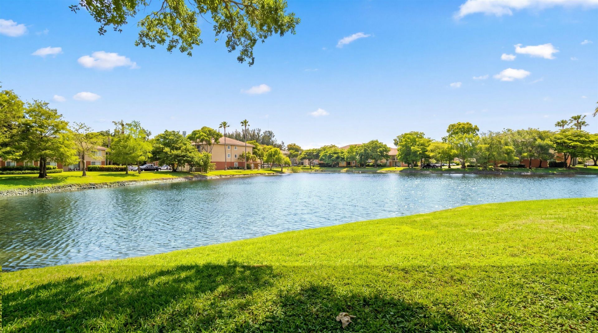 4159 N Haverhill Road, Unit 1307, West Palm Beach, FL 33417 Photo