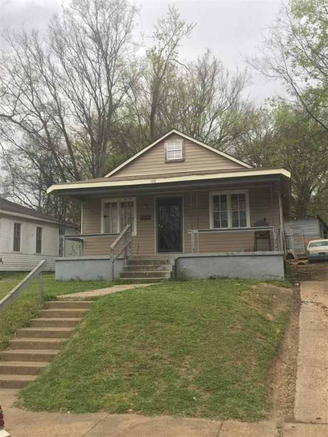 120 E Dempster Dr, Memphis, TN 38109 Main Photo